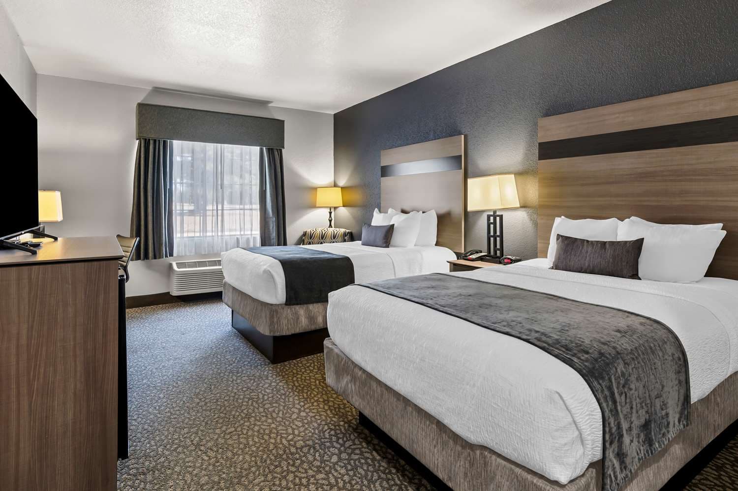 Best Western Sherwood Inn & Suites 3