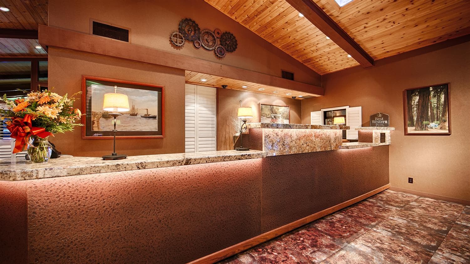 Best Western Plus Humboldt Bay Inn 4