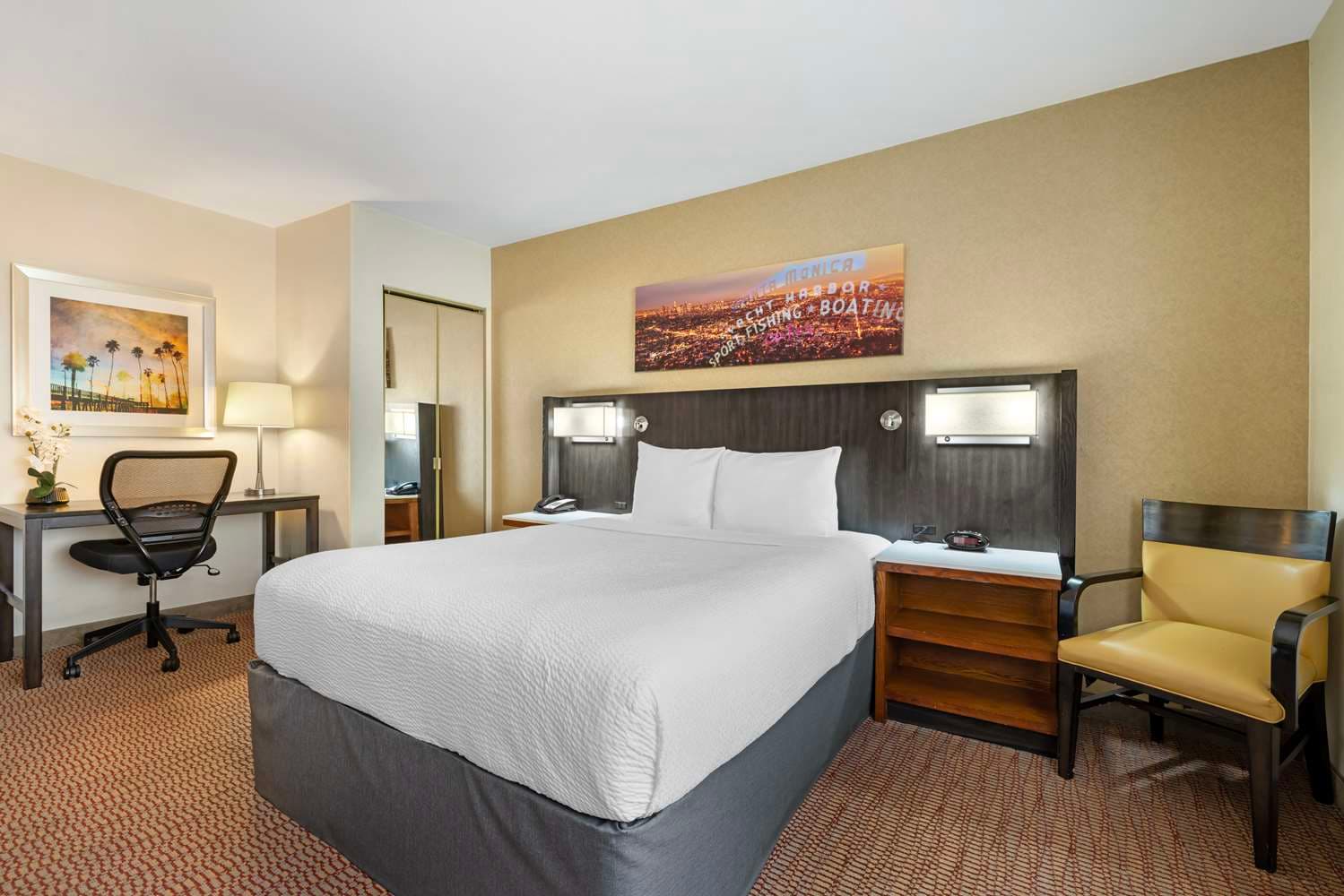Best Western Royal Palace Inn & Suites 5