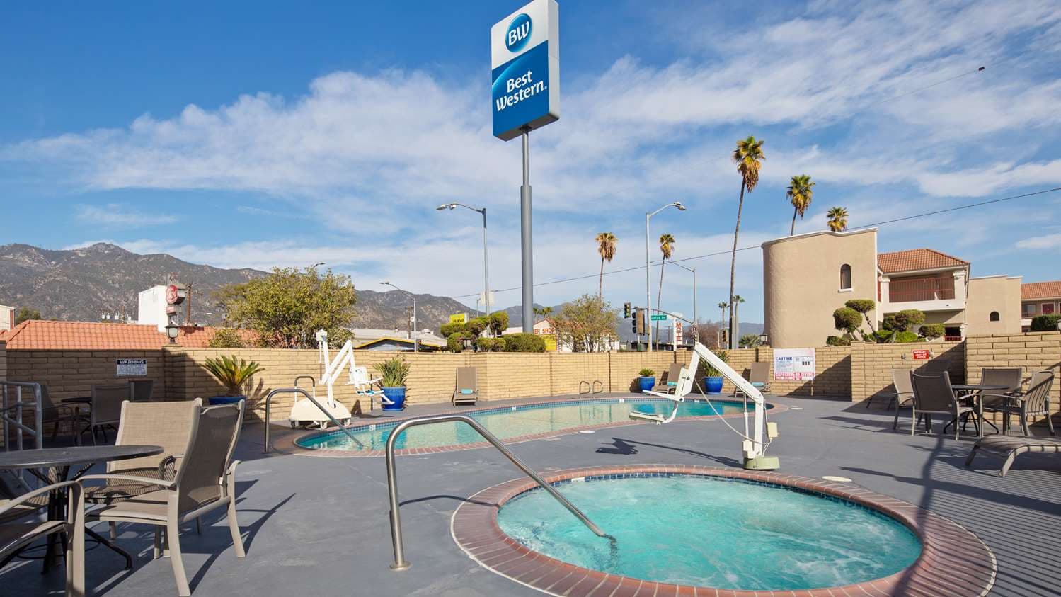 Best Western Pasadena Inn 4