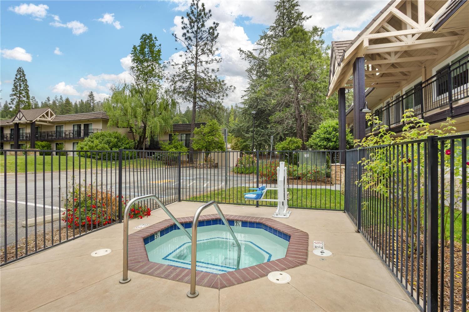 Best Western Gold Country Inn 4