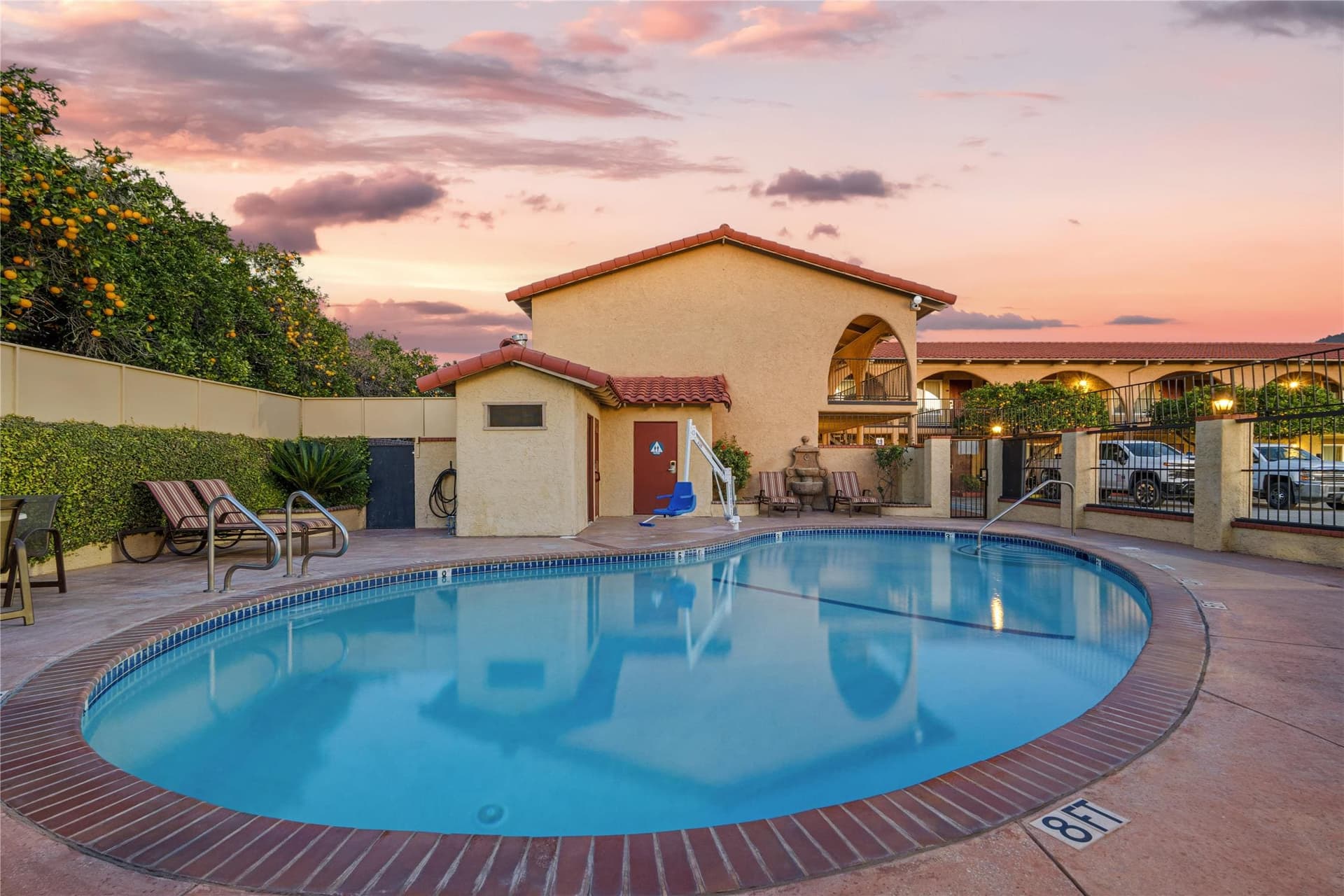 Best Western La Posada Motel 2