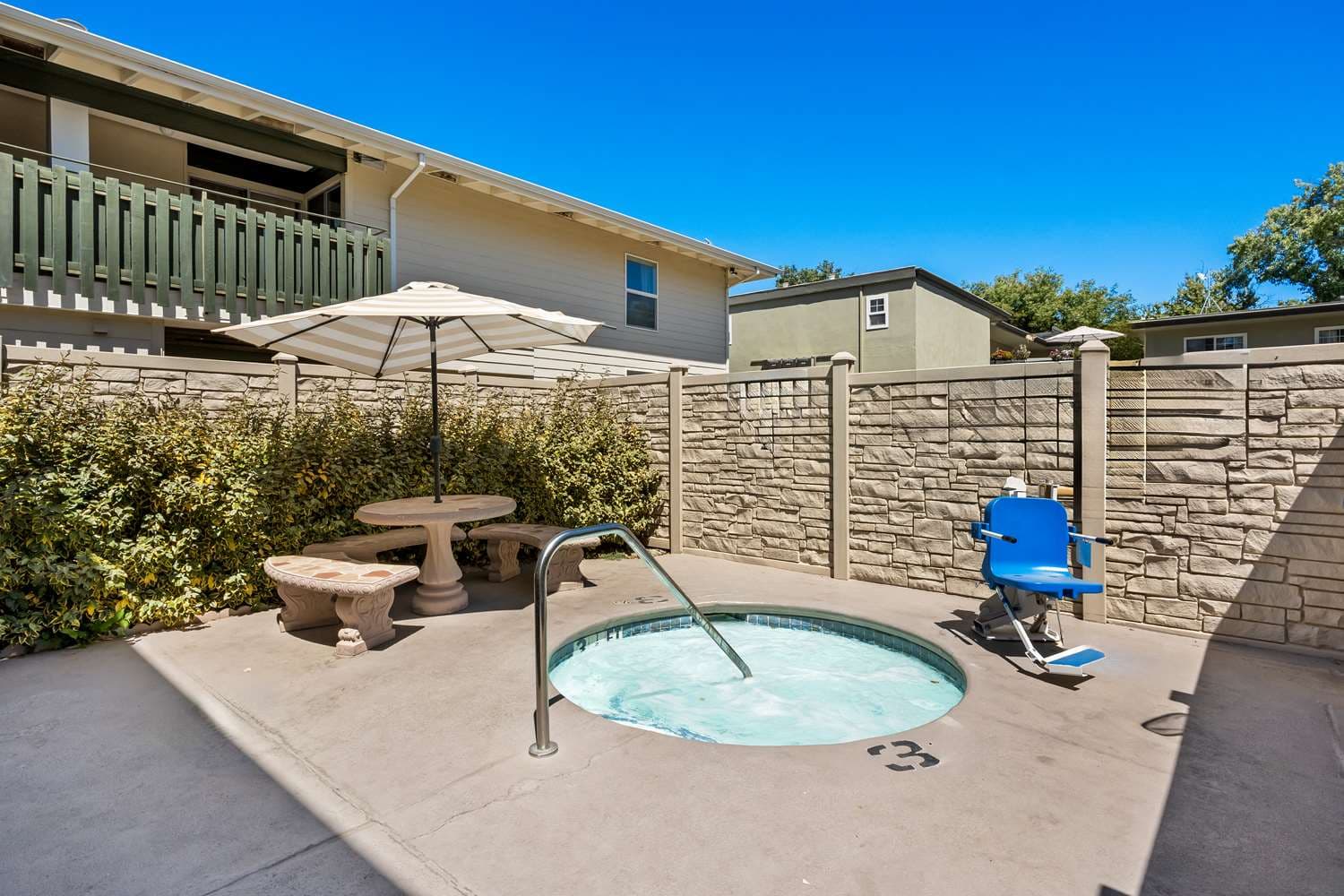 Best Western University Lodge 2