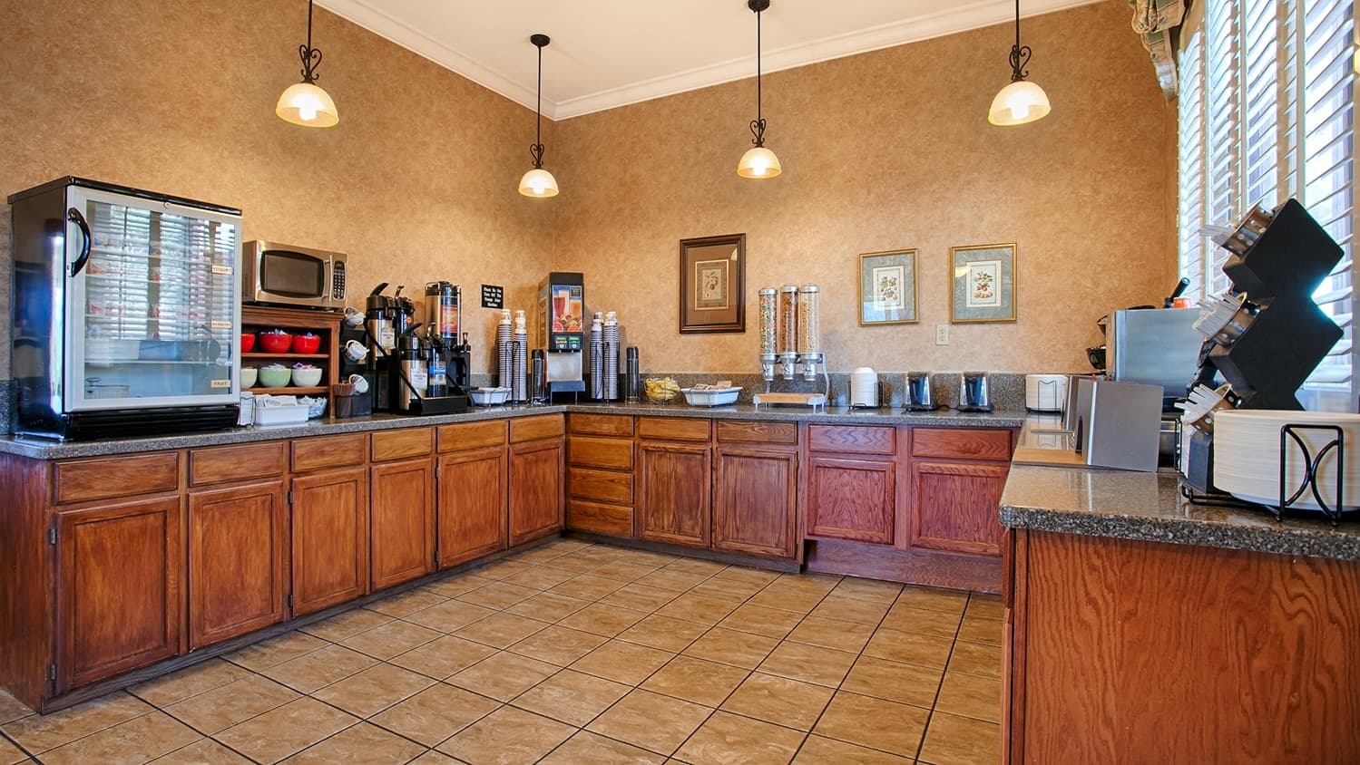 Best Western Plus Humboldt House Inn 3