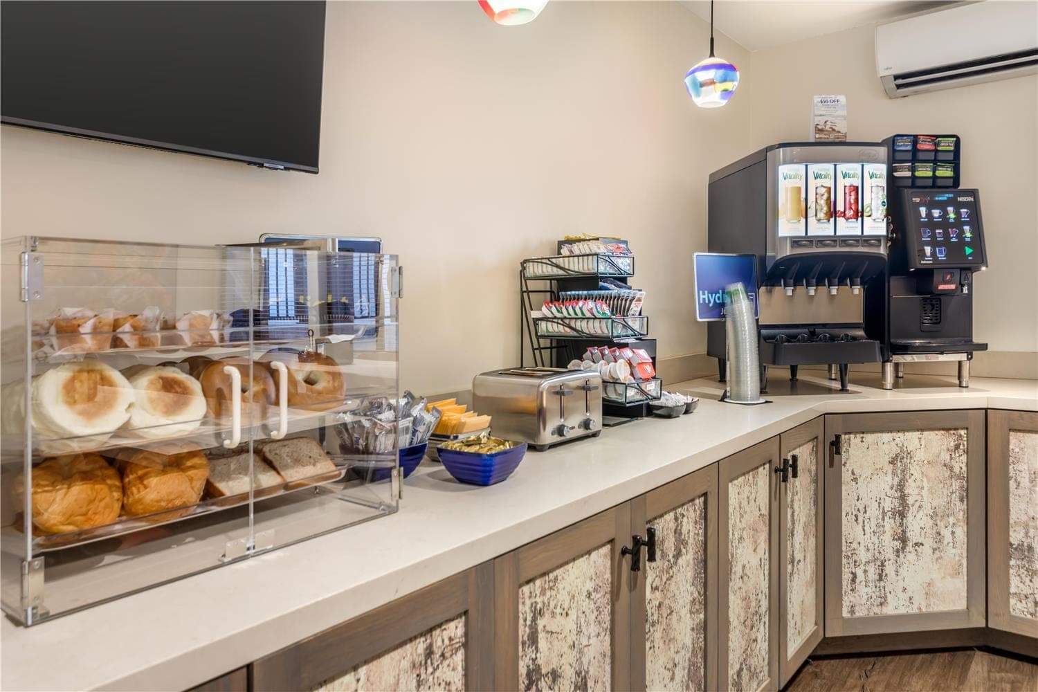 Best Western Rose Garden Inn 5
