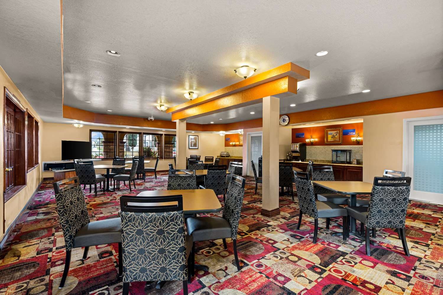 Best Western Moreno Hotel & Suites 4