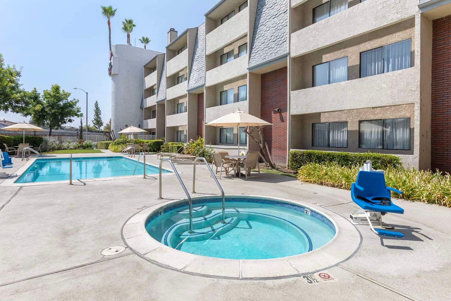Best Western Plus West Covina Inn 2