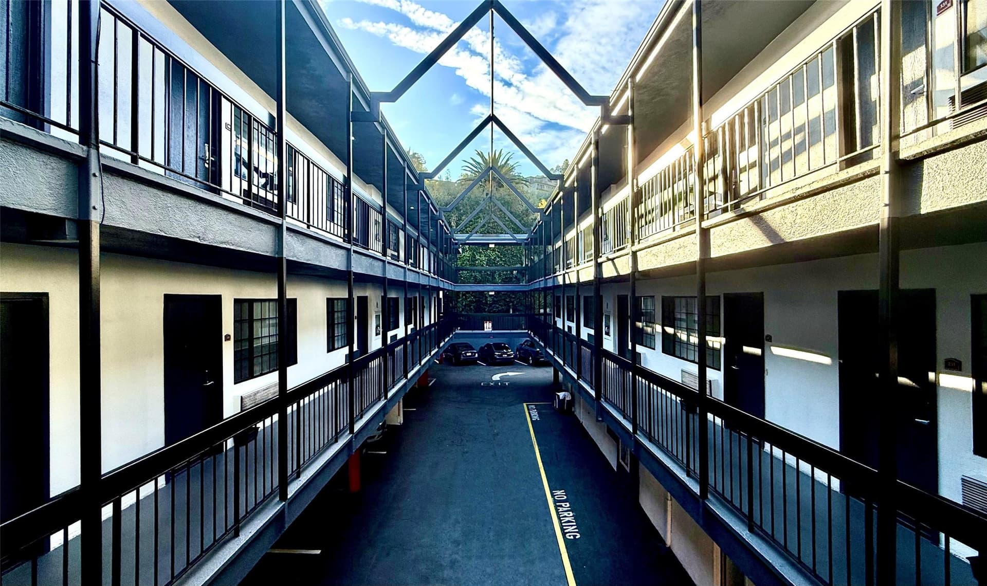 Best Western Hollywood Plaza Hotel - Walk of Fame Film City LA 2