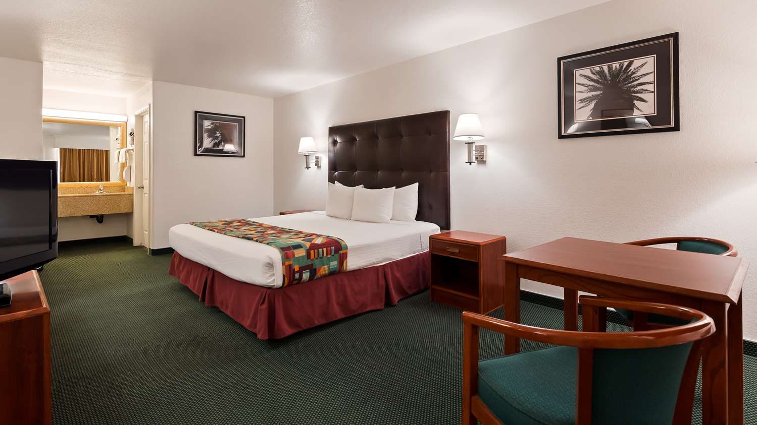 Best Western Colorado River Inn 4