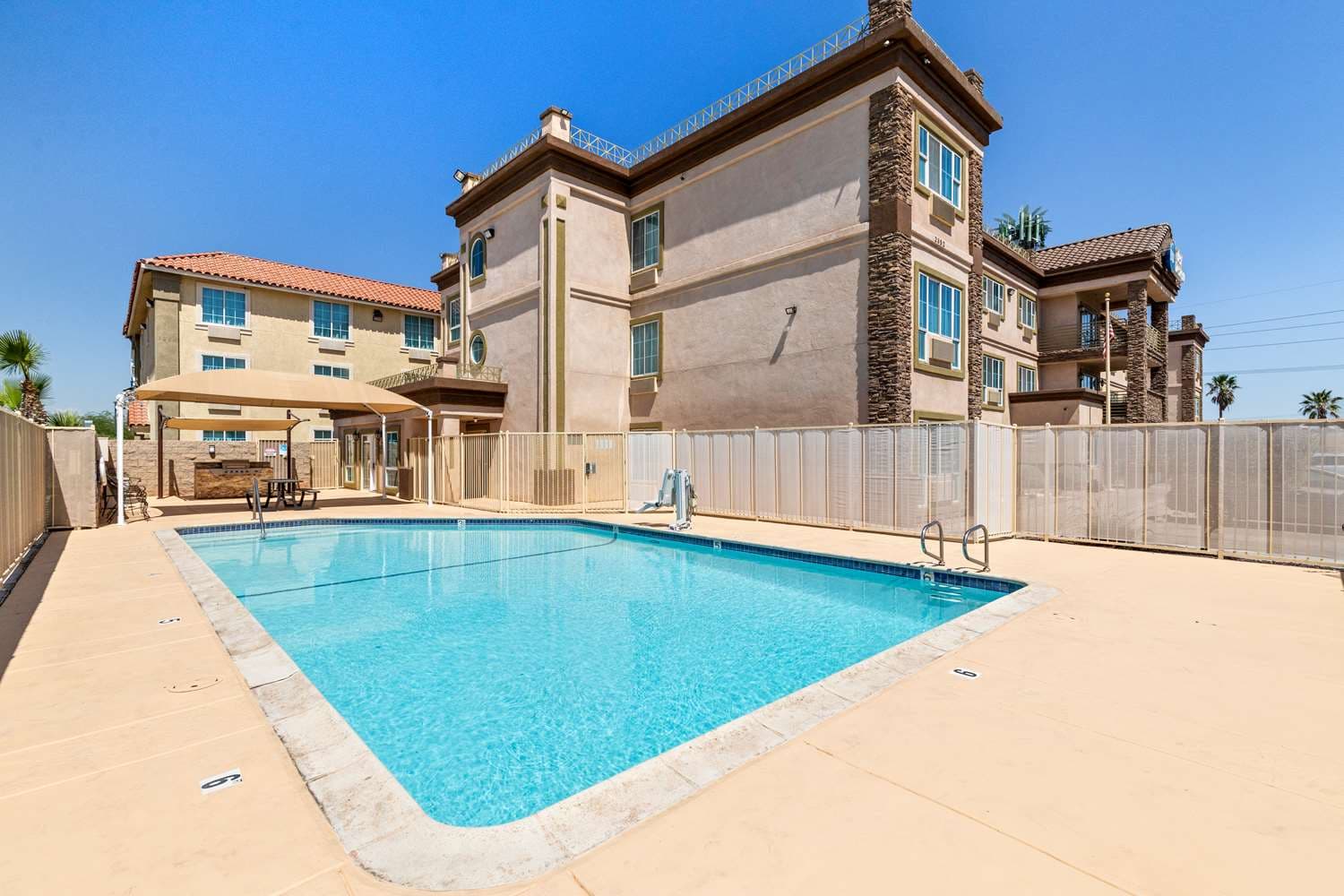Best Western El Centro Inn 5