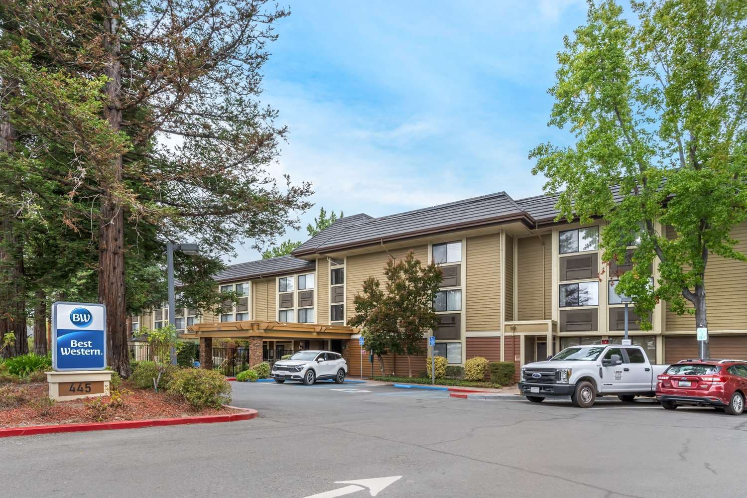 Best Western John Muir Inn 3