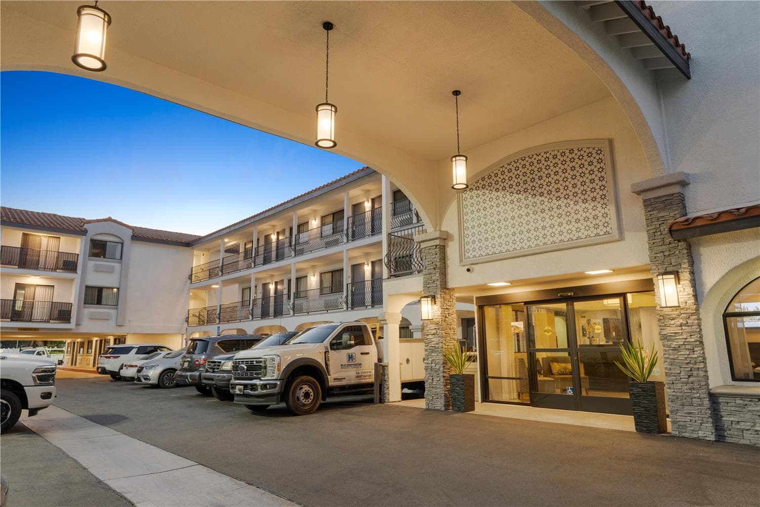 Best Western Los Alamitos Inn & Suites 3