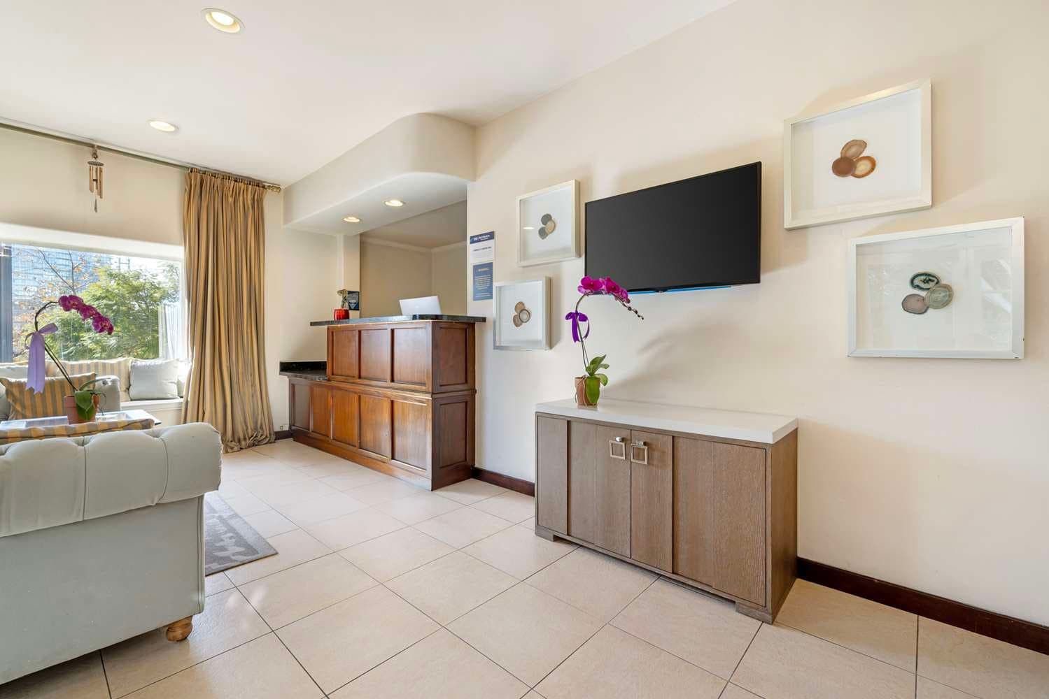 Best Western Downtown San Diego 4