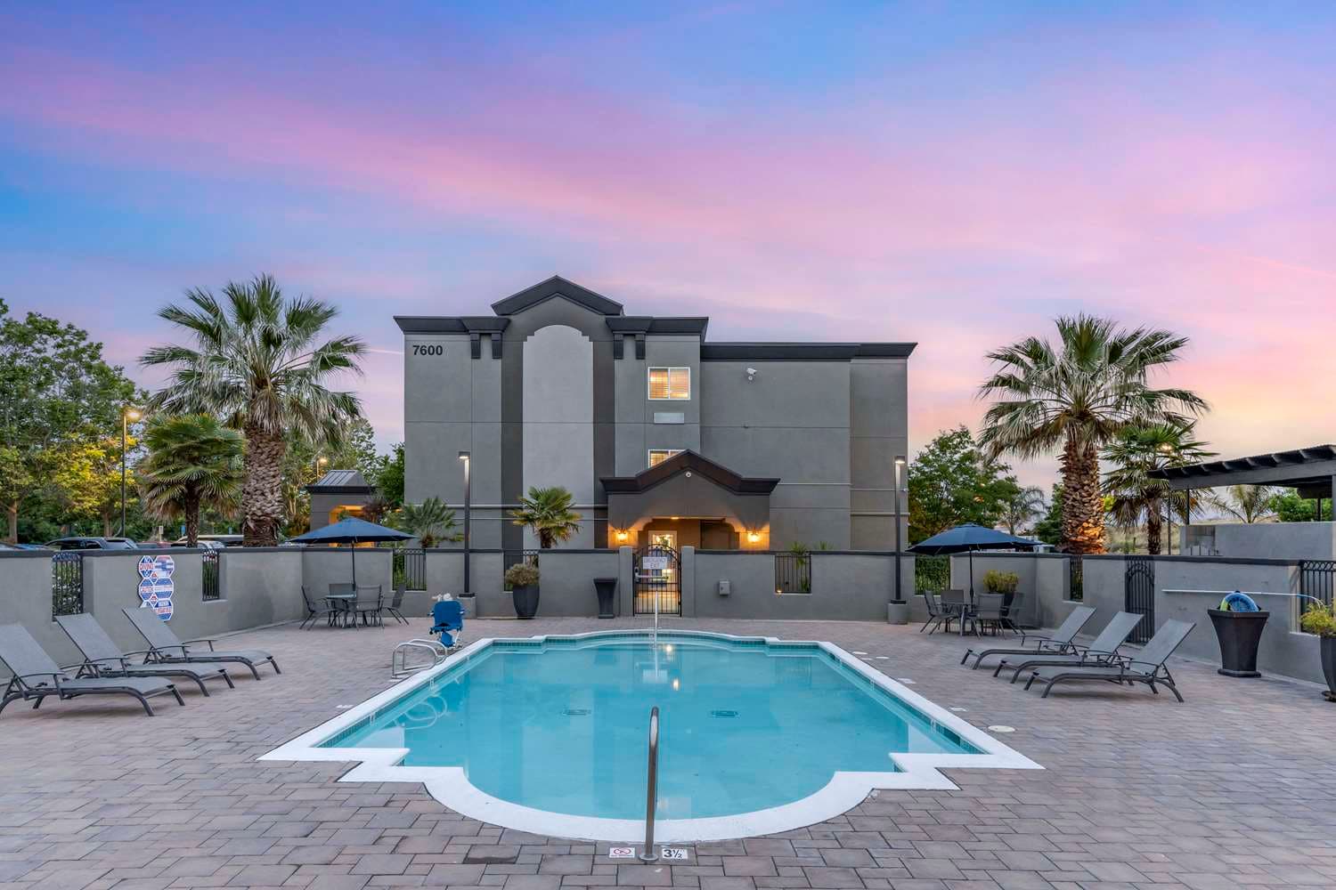 Best Western Plus Vineyard Inn 4
