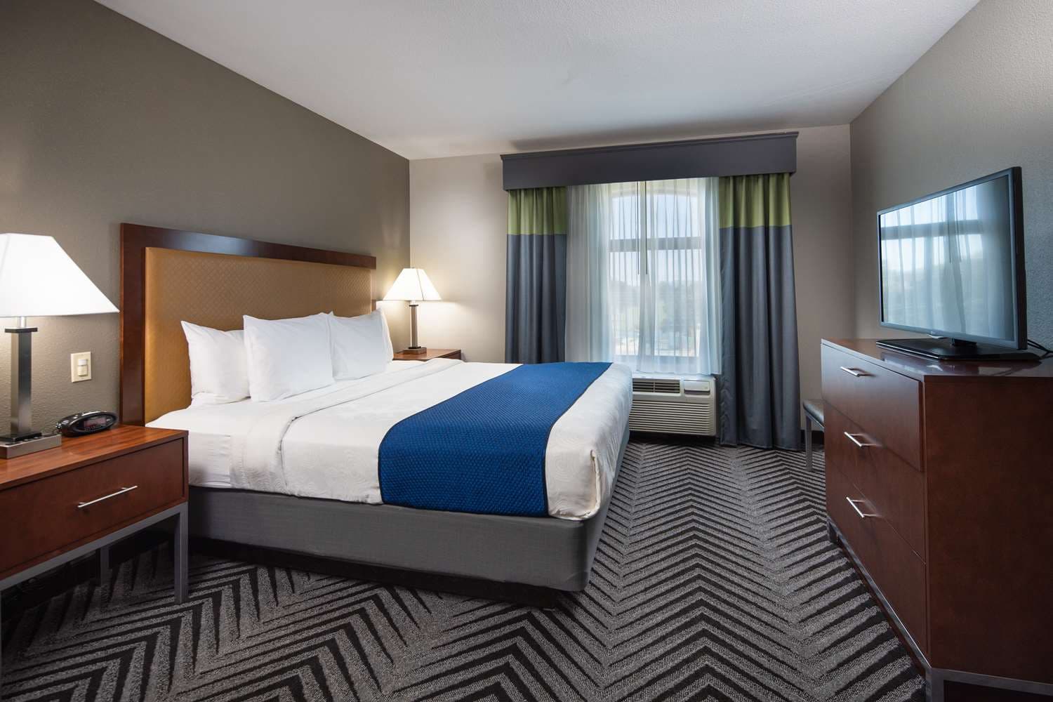 Best Western Inn & Suites San Mateo - San Francisco Airport 4