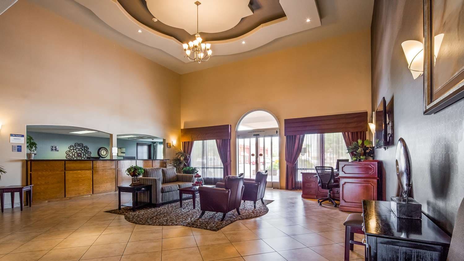 Best Western Plus Main Street Inn 3