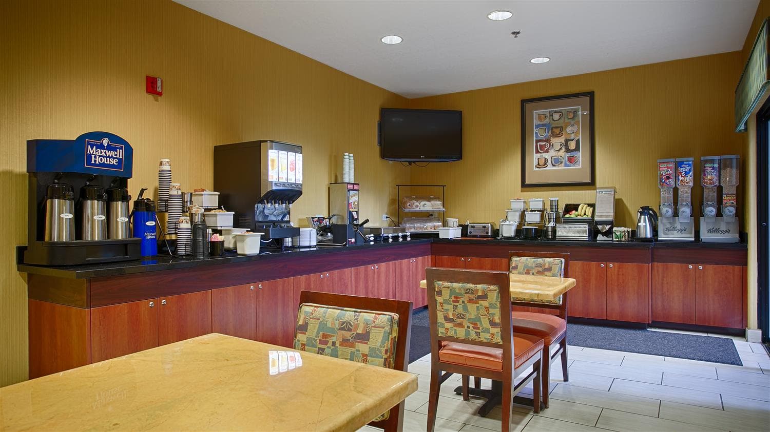 Best Western Plus Fresno Inn 2