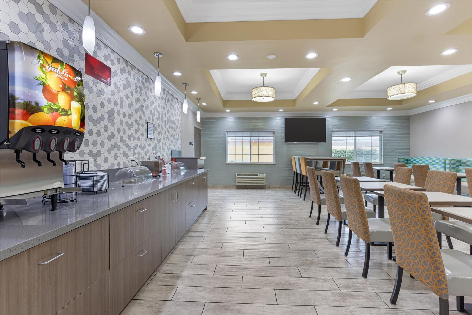 Best Western Plus Wasco Inn & Suites 4