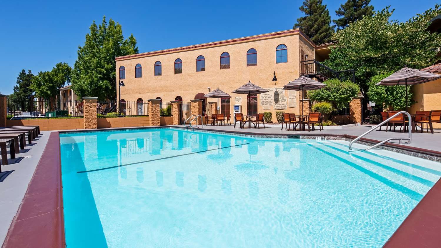 Best Western Plus Heritage Inn 2