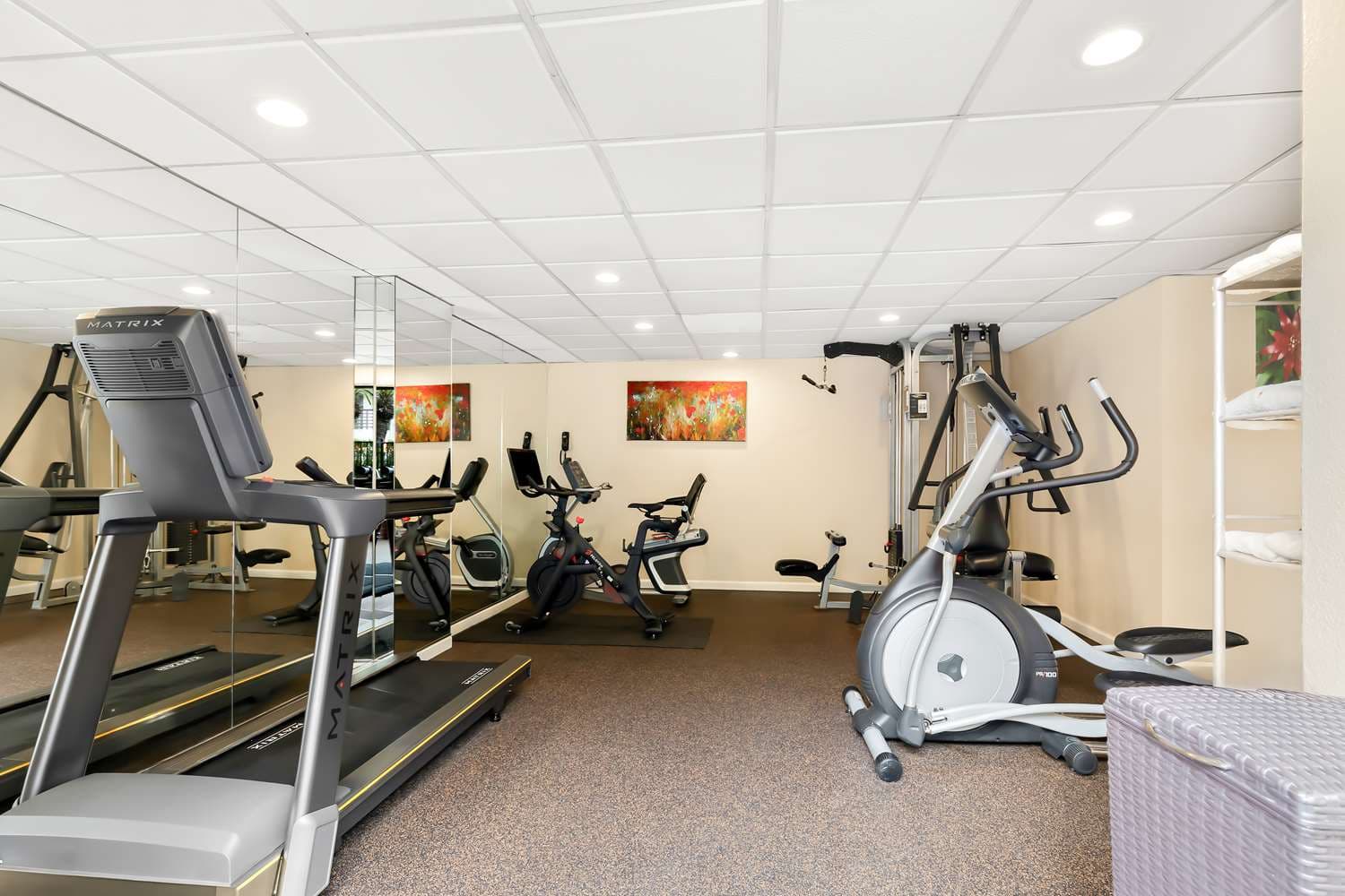 Best Western Plus Irvine Spectrum Hotel 4