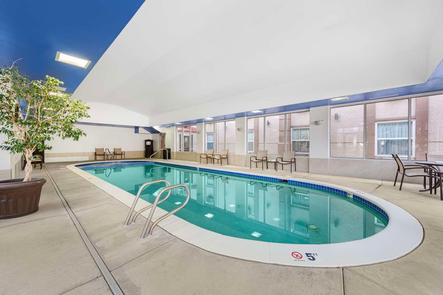 Best Western Executive Inn & Suites 5