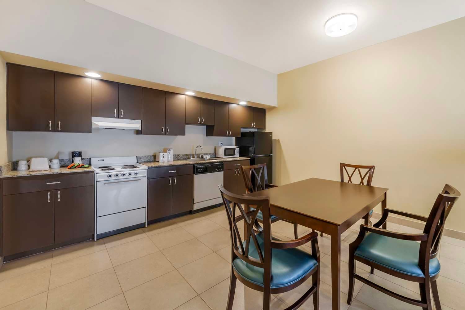 Best Western Naples Plaza Hotel 5