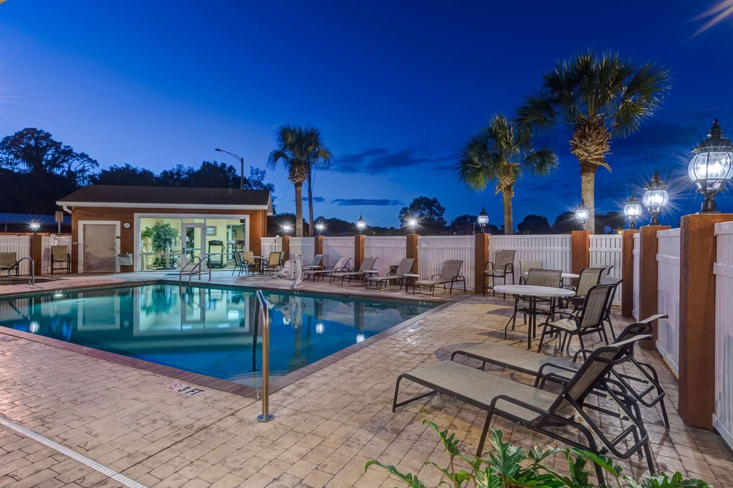 Best Western Heritage Inn & Suites