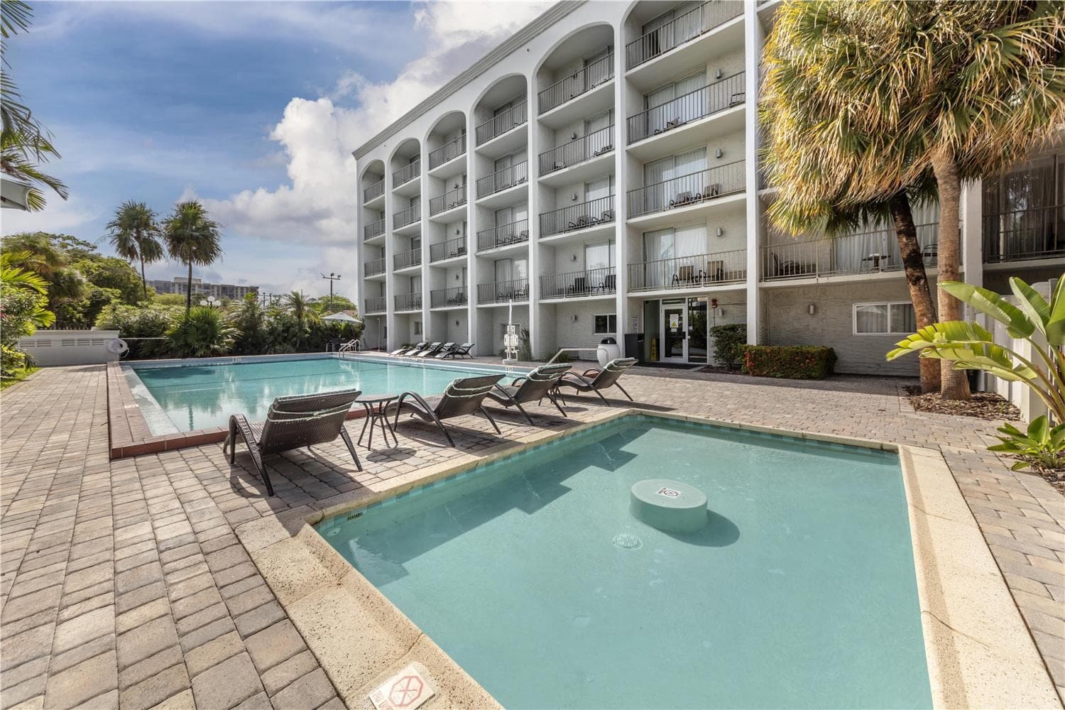 Best Western Plus North Miami/Bal Harbour 2