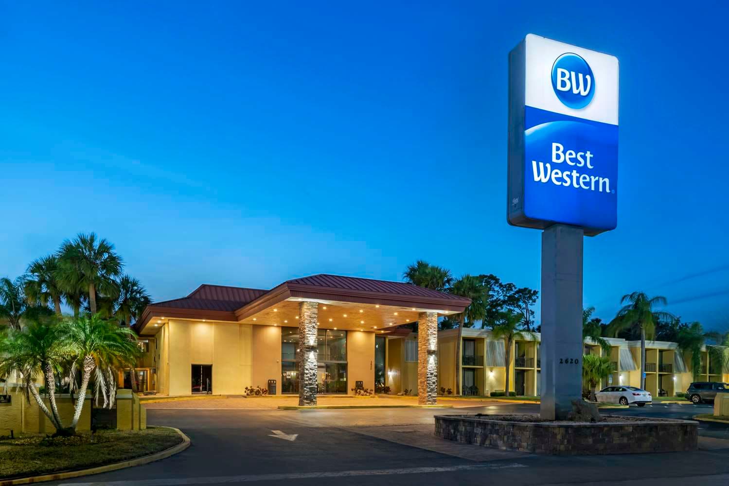Best Western International Speedway Hotel 3