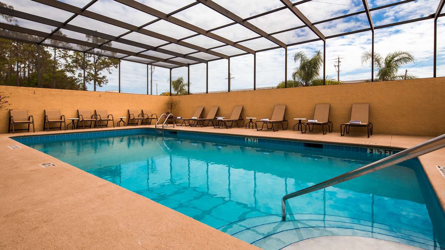 Best Western Mulberry Hotel 2