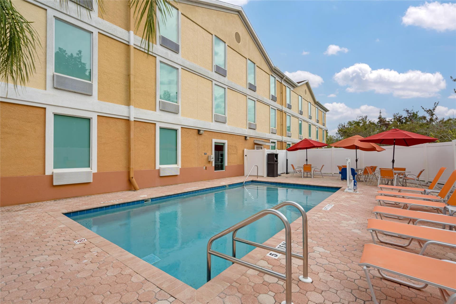 Best Western Wesley Chapel 2