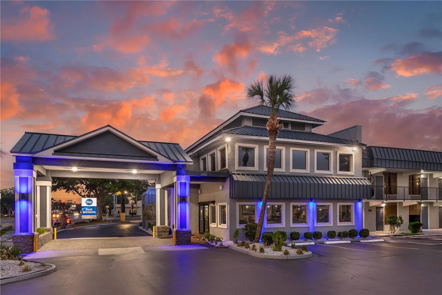 Best Western Central Inn