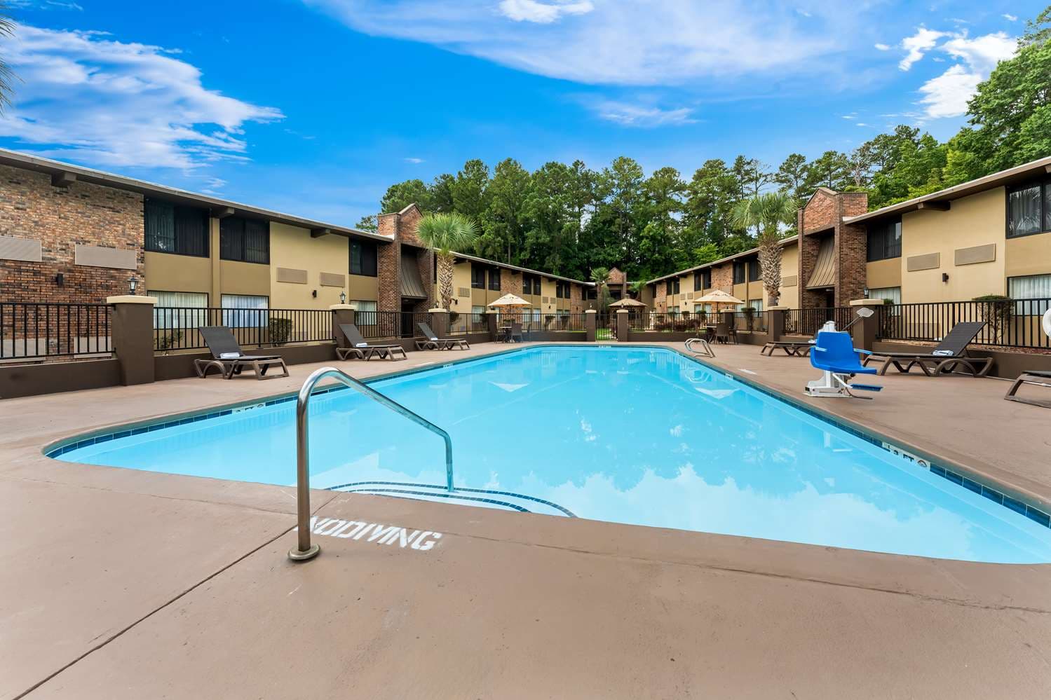 Best Western Riverside Inn 2