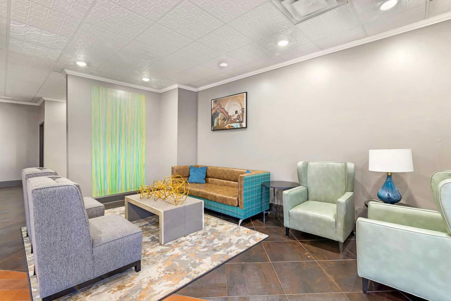Best Western Savannah Airport Inn & Suites 2