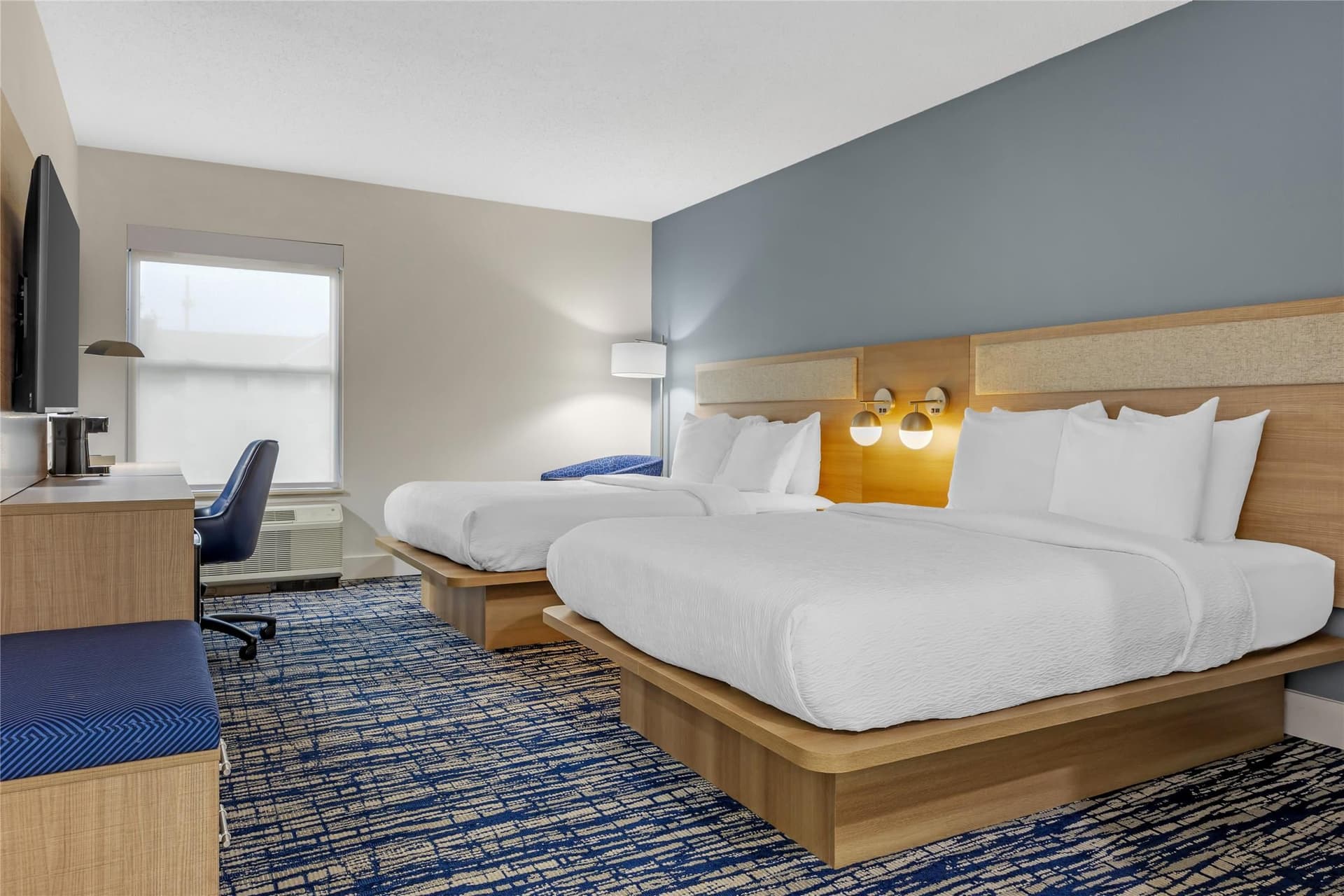 Best Western St. Louis Fairview Heights 4