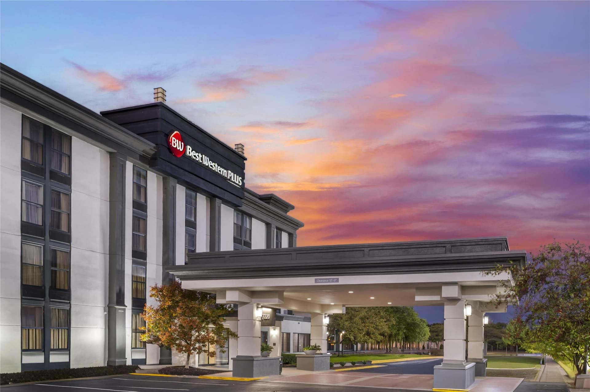 Best Western Plus Indianapolis NW Hotel 5