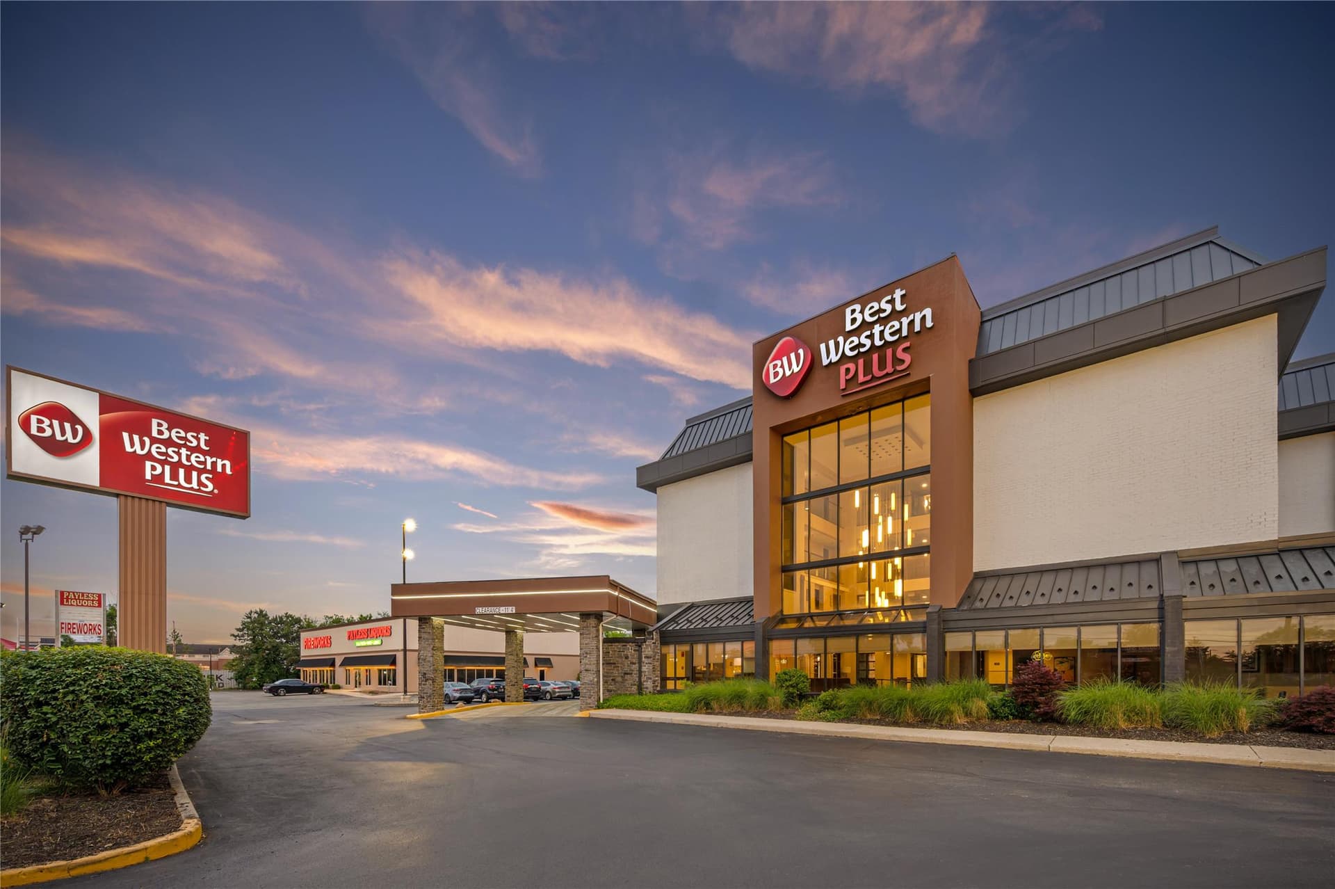 Best Western Plus Indianapolis North at Pyramids 3