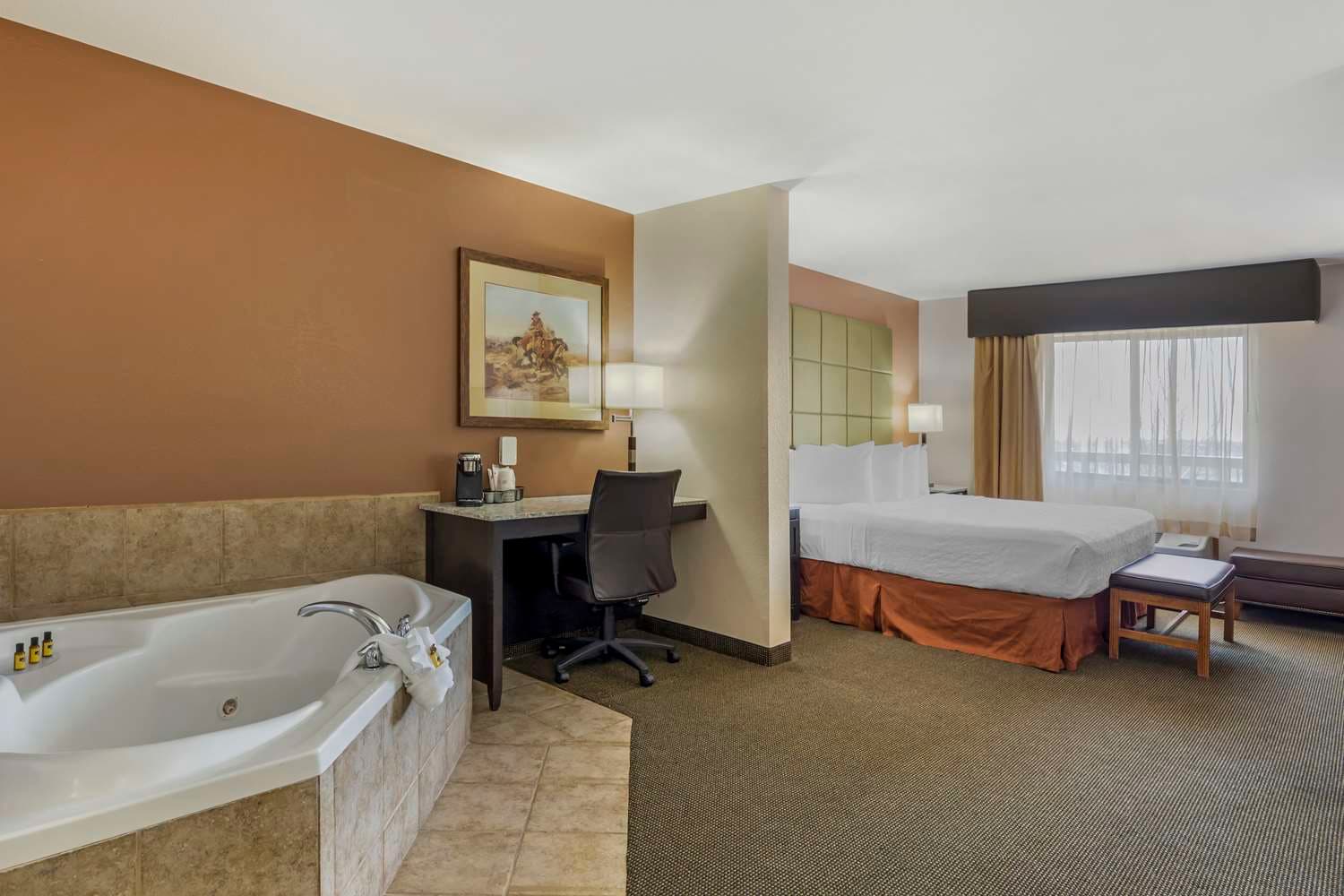 Best Western Plus Country Inn & Suites 4