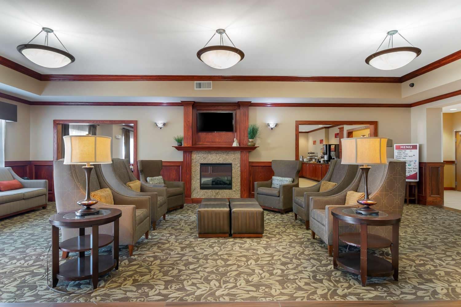Best Western Plus Butterfield Inn 2
