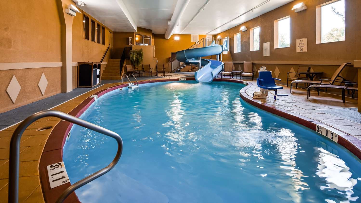 Best Western Plus Midwest Inn & Suites 5