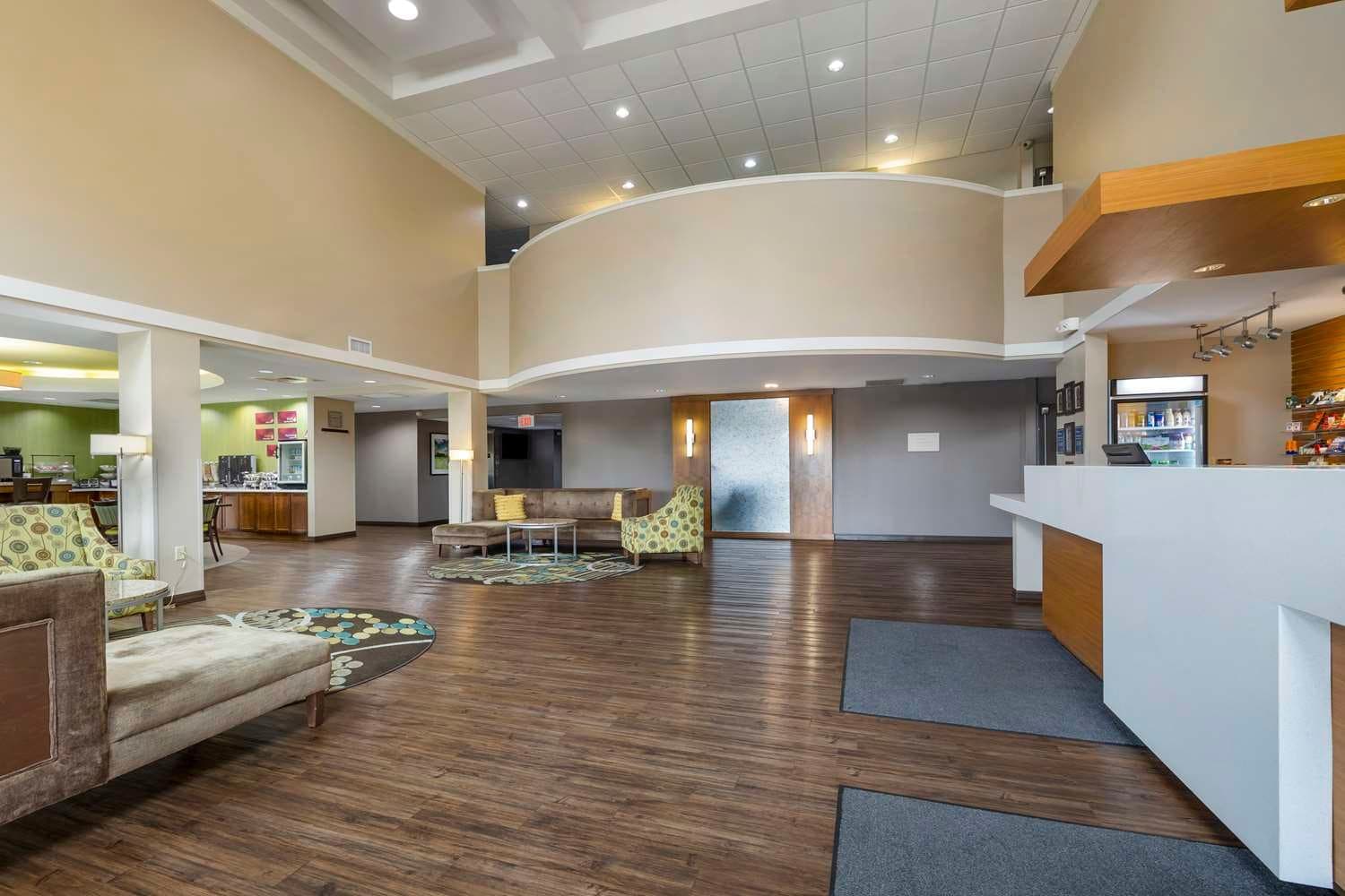 Best Western Plus Patterson Park Inn 2