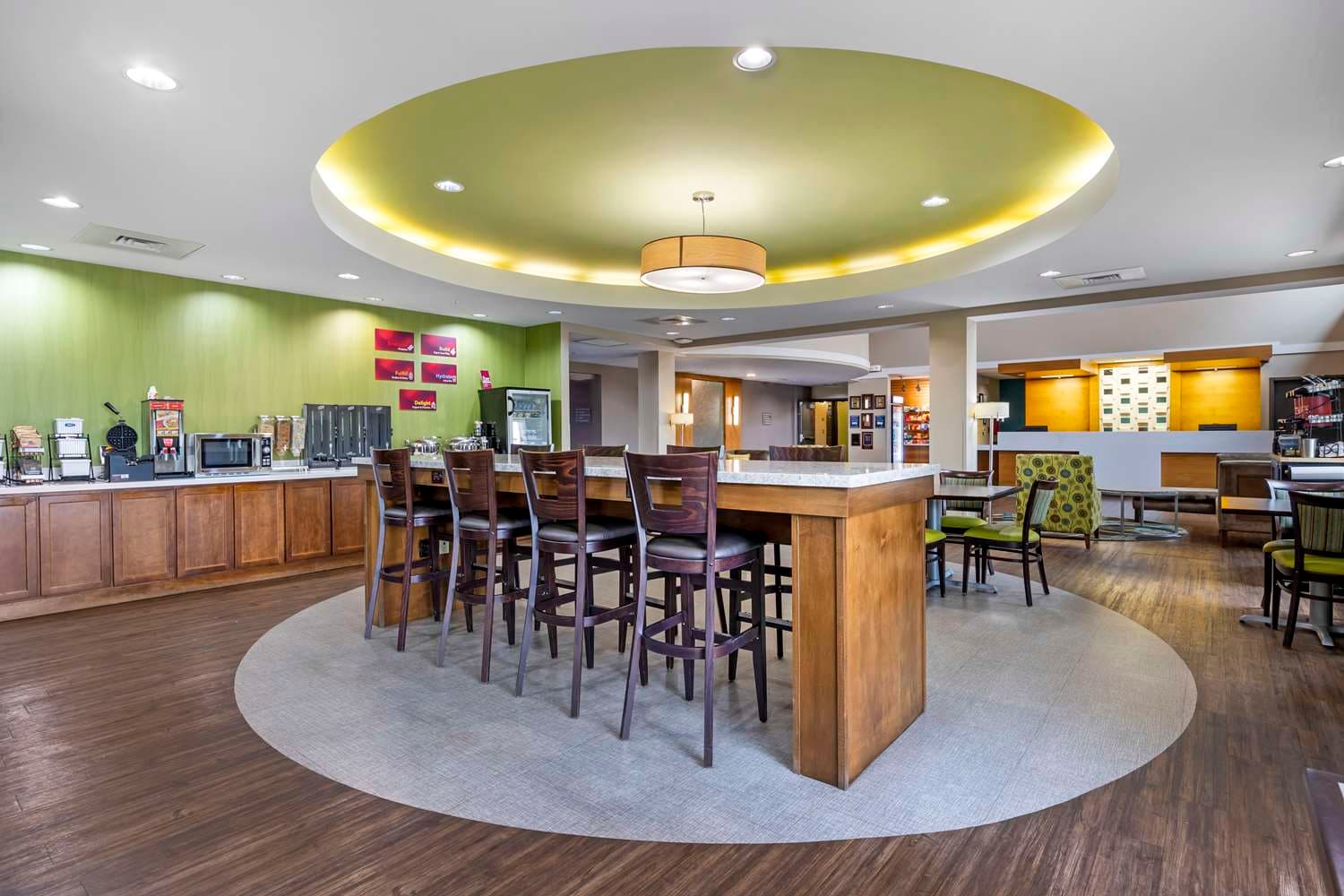 Best Western Plus Patterson Park Inn 5