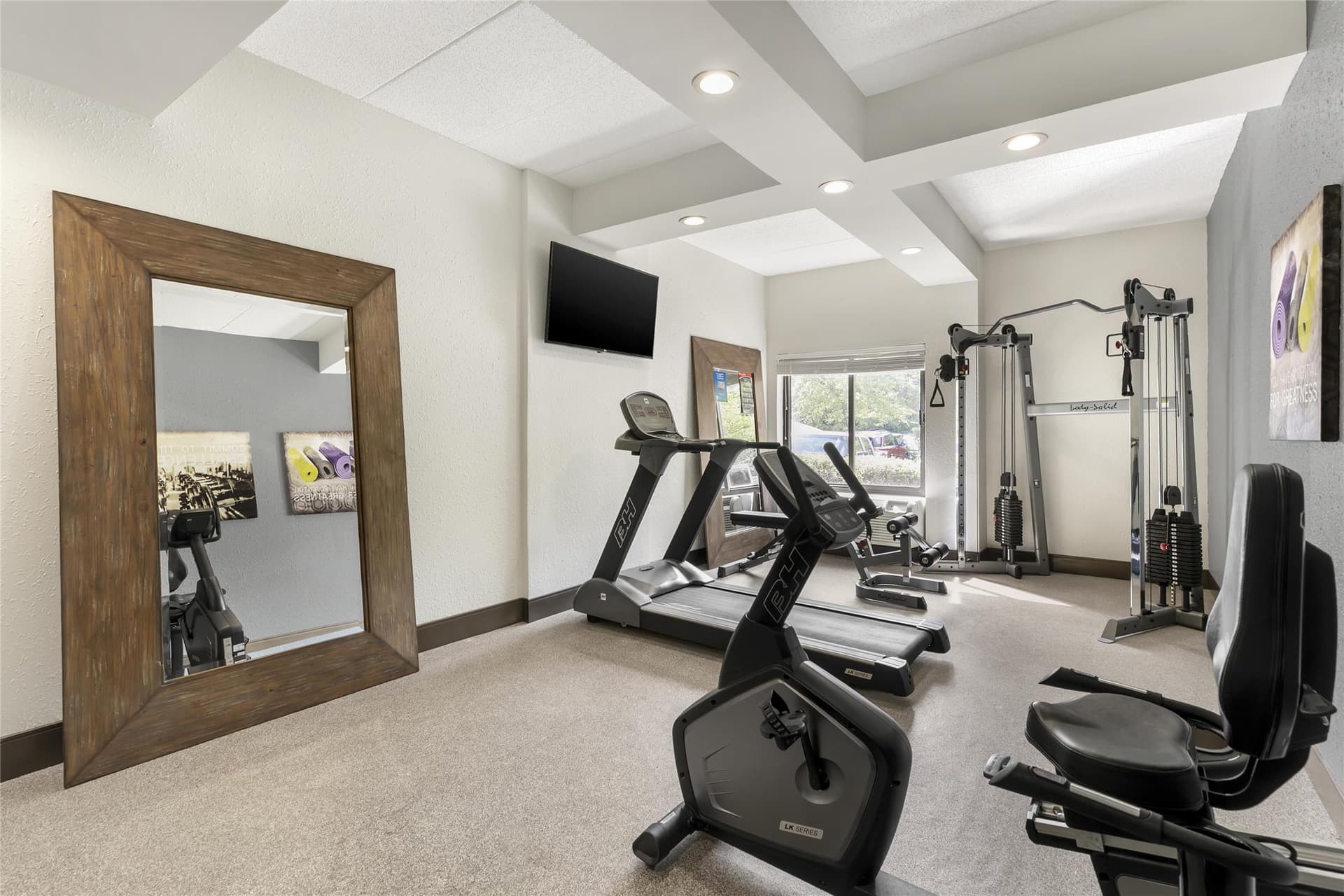 Best Western Eagles Inn 5