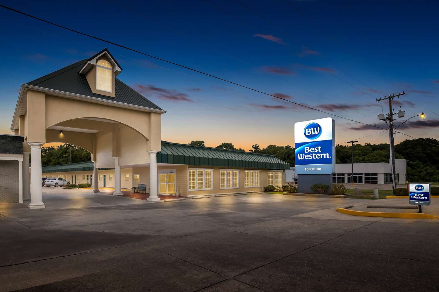 Best Western Forest Inn
