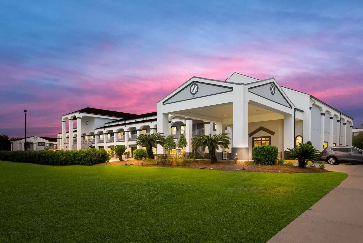 Best Western La Place Inn 2