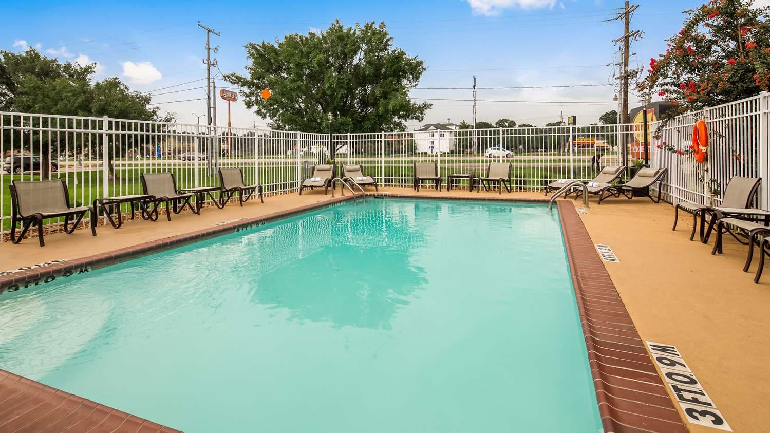 Best Western Lafayette Inn 4