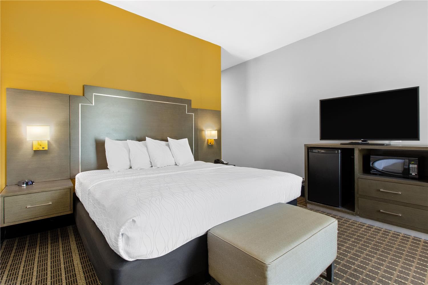 Best Western Plus Regency Park 5
