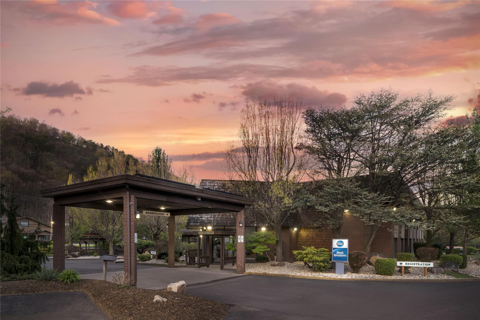 Best Western Braddock Inn 2