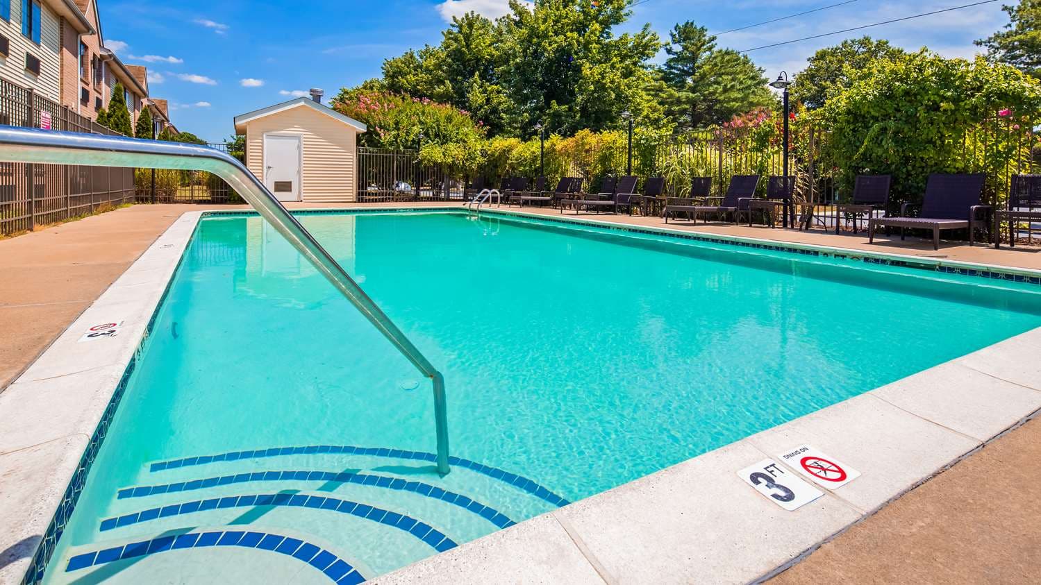 Best Western Denton Inn 4