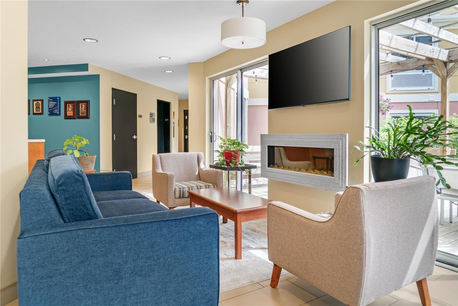 Best Western Plus Traverse City 2
